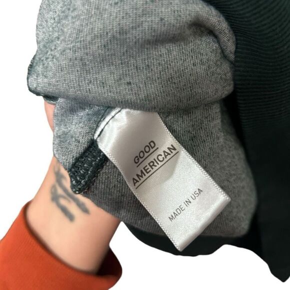 Good American Velvet Crew Neck Long Sleeve Pullover Sweater Emerald Green Size 1 - Picture 7 of 8